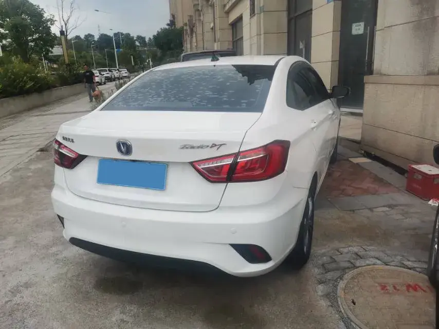 2019 CHANGAN EADO thumbnail 3