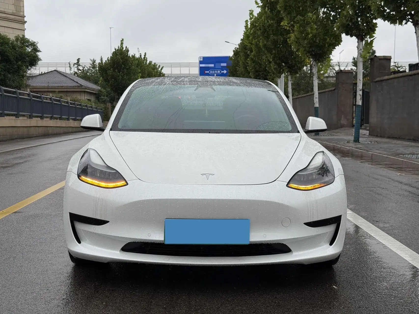 2021 TESLA MODEL thumbnail 2