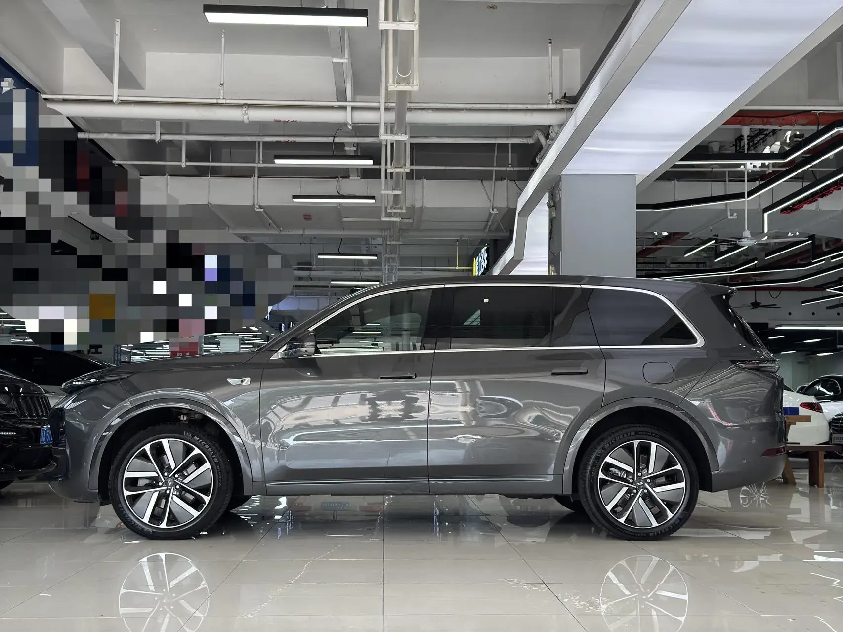 2022 LI L9 thumbnail 4