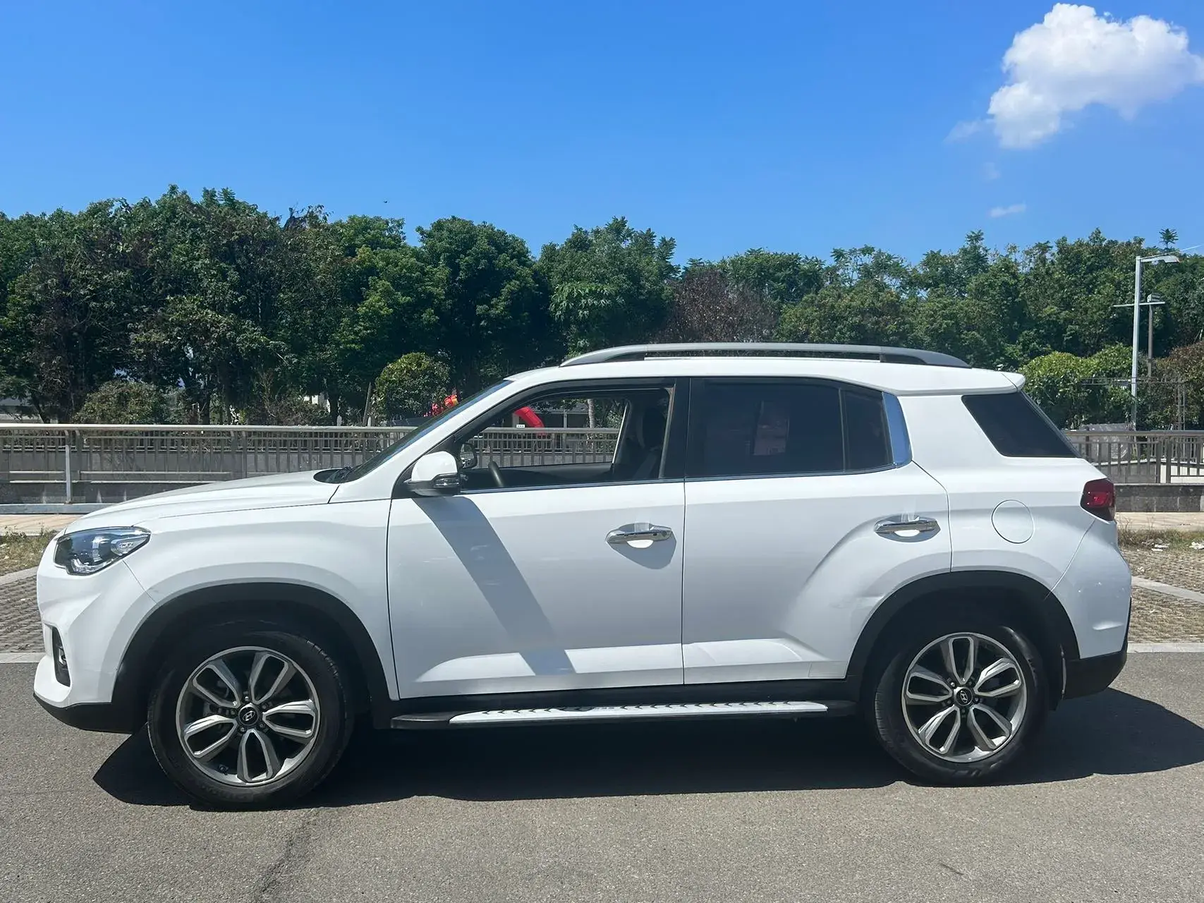 2018 HYUNDAI IX35 thumbnail 3