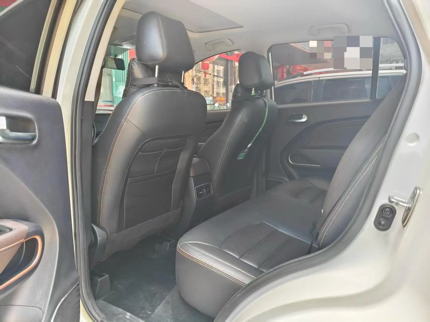 2019 GAC TRUMPCHI thumbnail 4