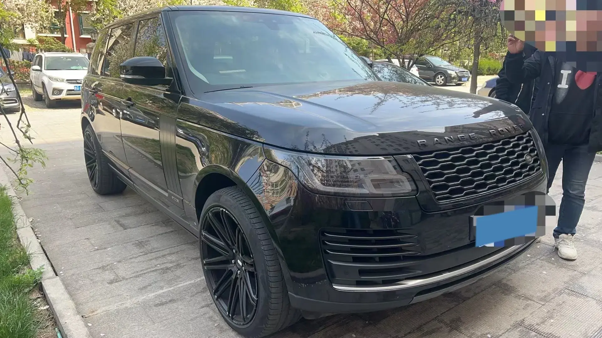 2018 LAND ROVER thumbnail 3