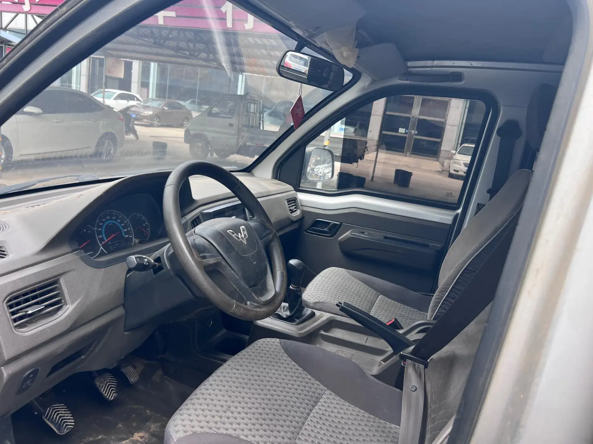 2021 WULING RONGGUANG thumbnail 3