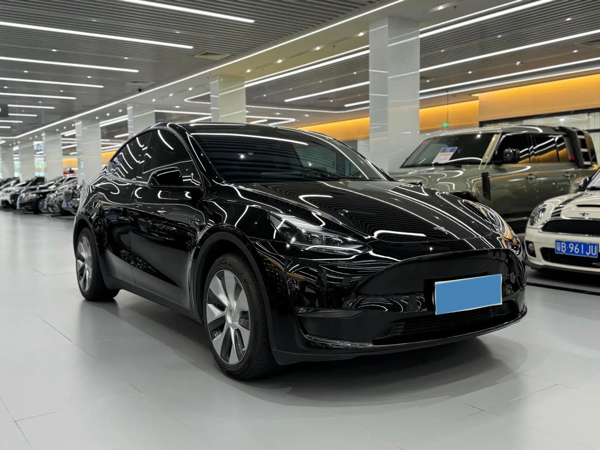 2022 TESLA MODEL thumbnail 2