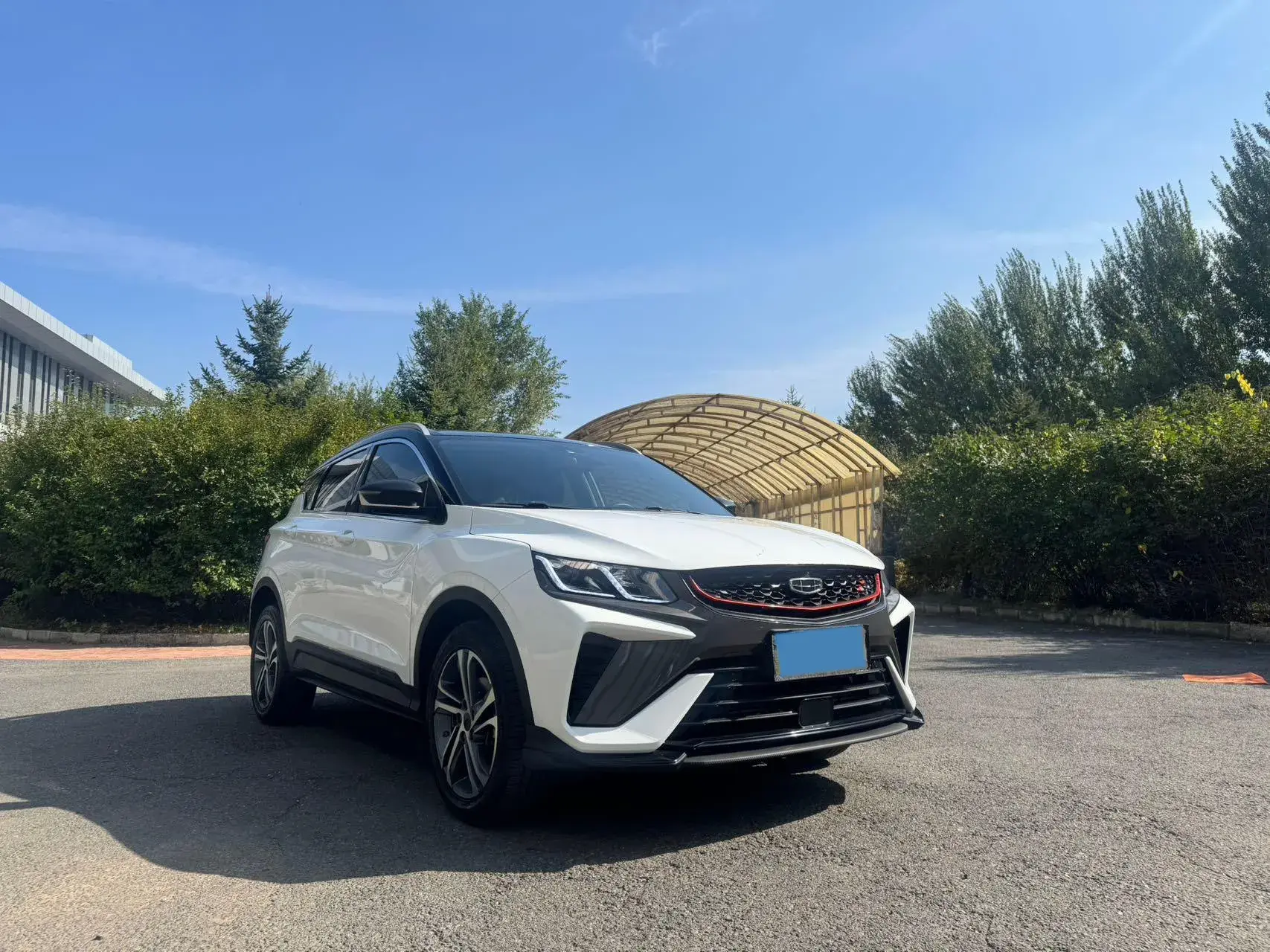 2021 GEELY COOLRAY thumbnail 3