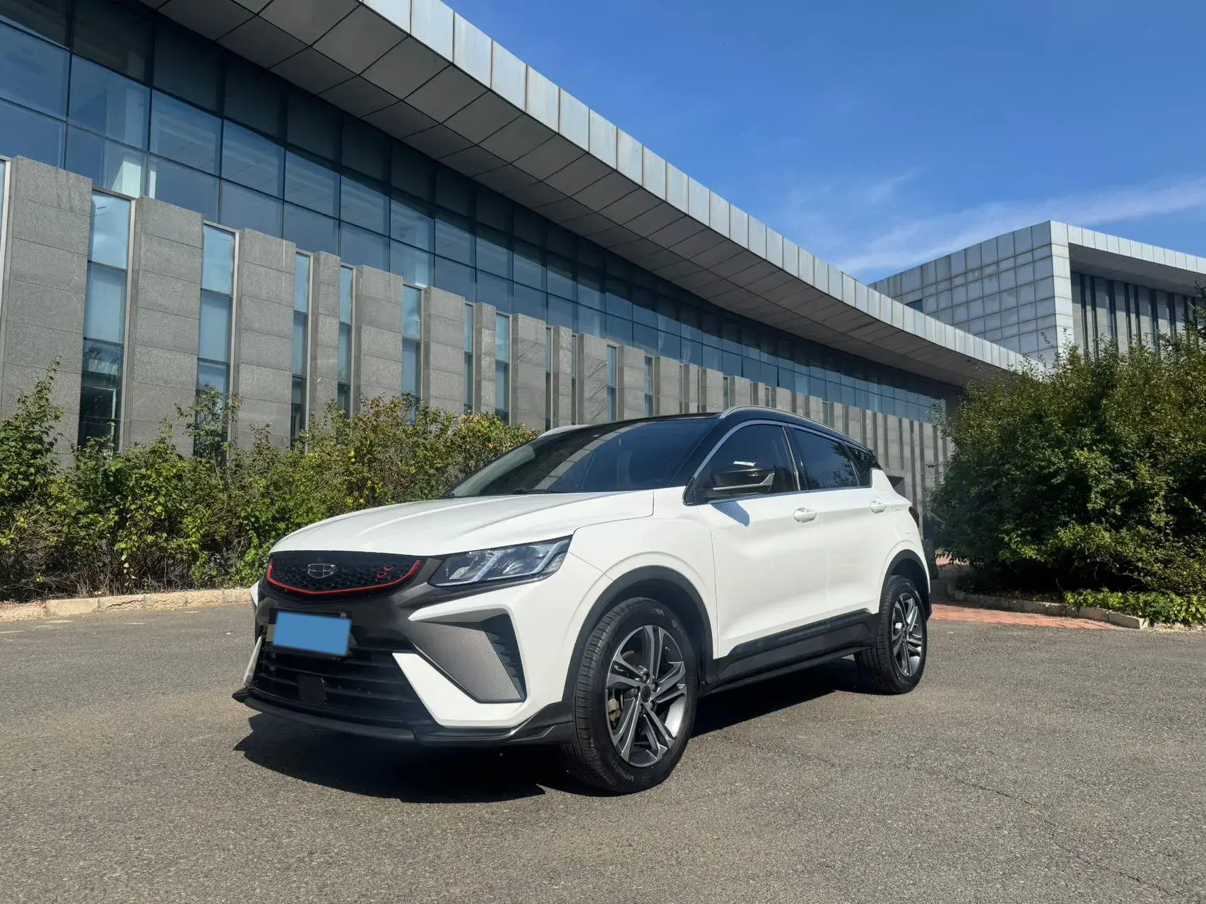 2021 GEELY COOLRAY view 1