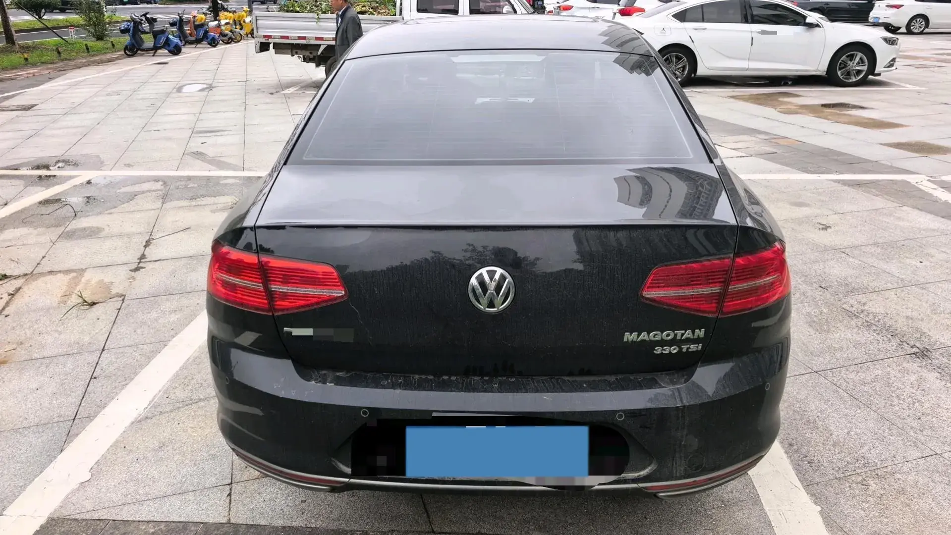 2019 VOLKSWAGEN MAGOTAN thumbnail 2