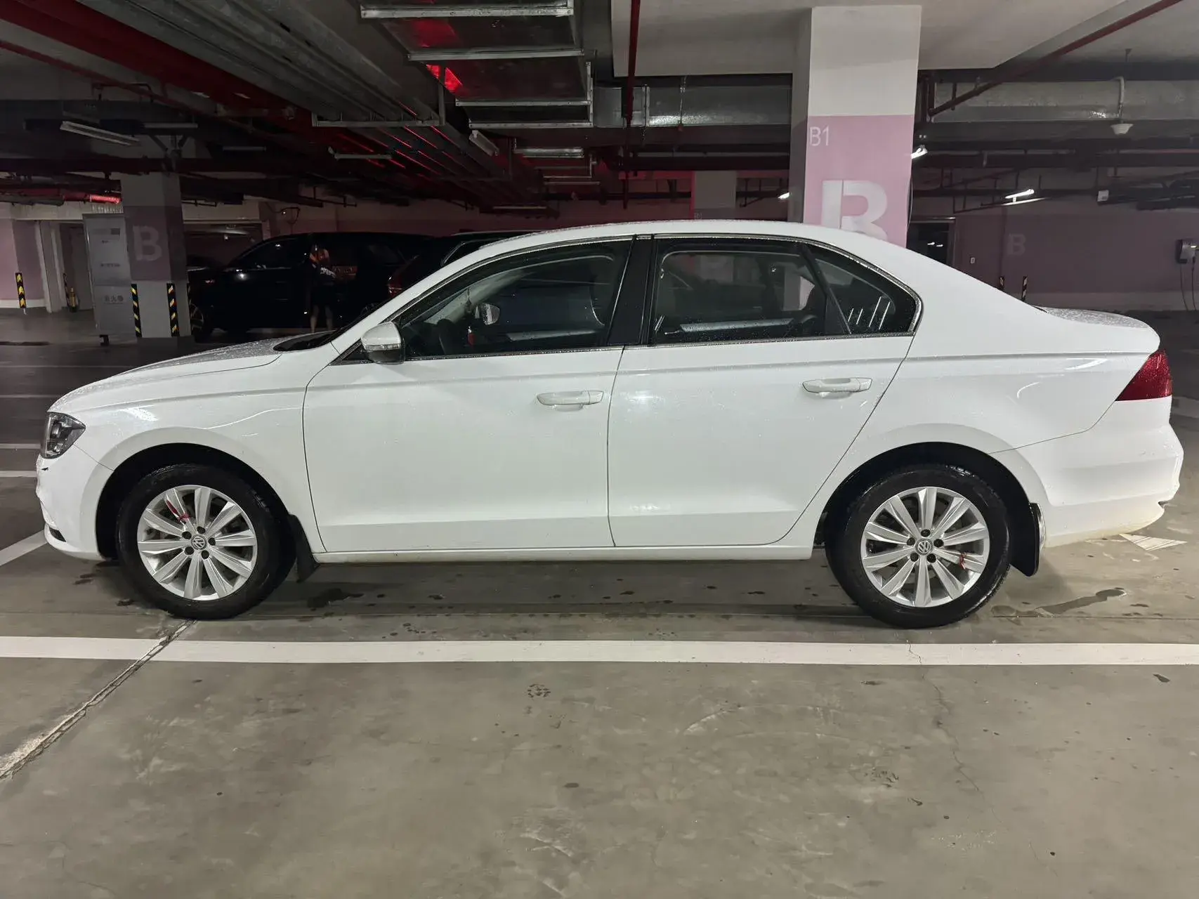 2020 VOLKSWAGEN BORA thumbnail 4