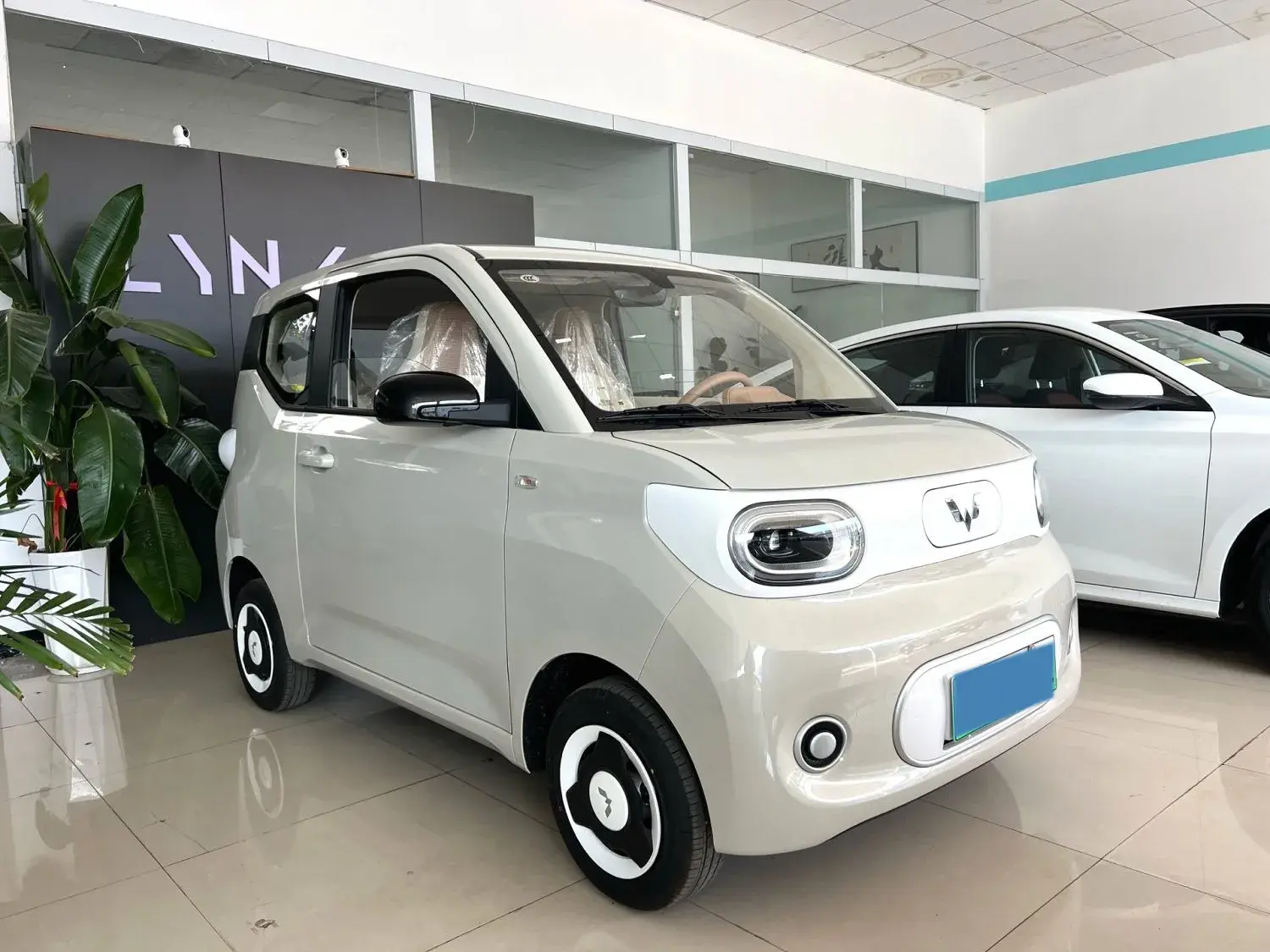 2024 WULING HONGGUANG thumbnail 3