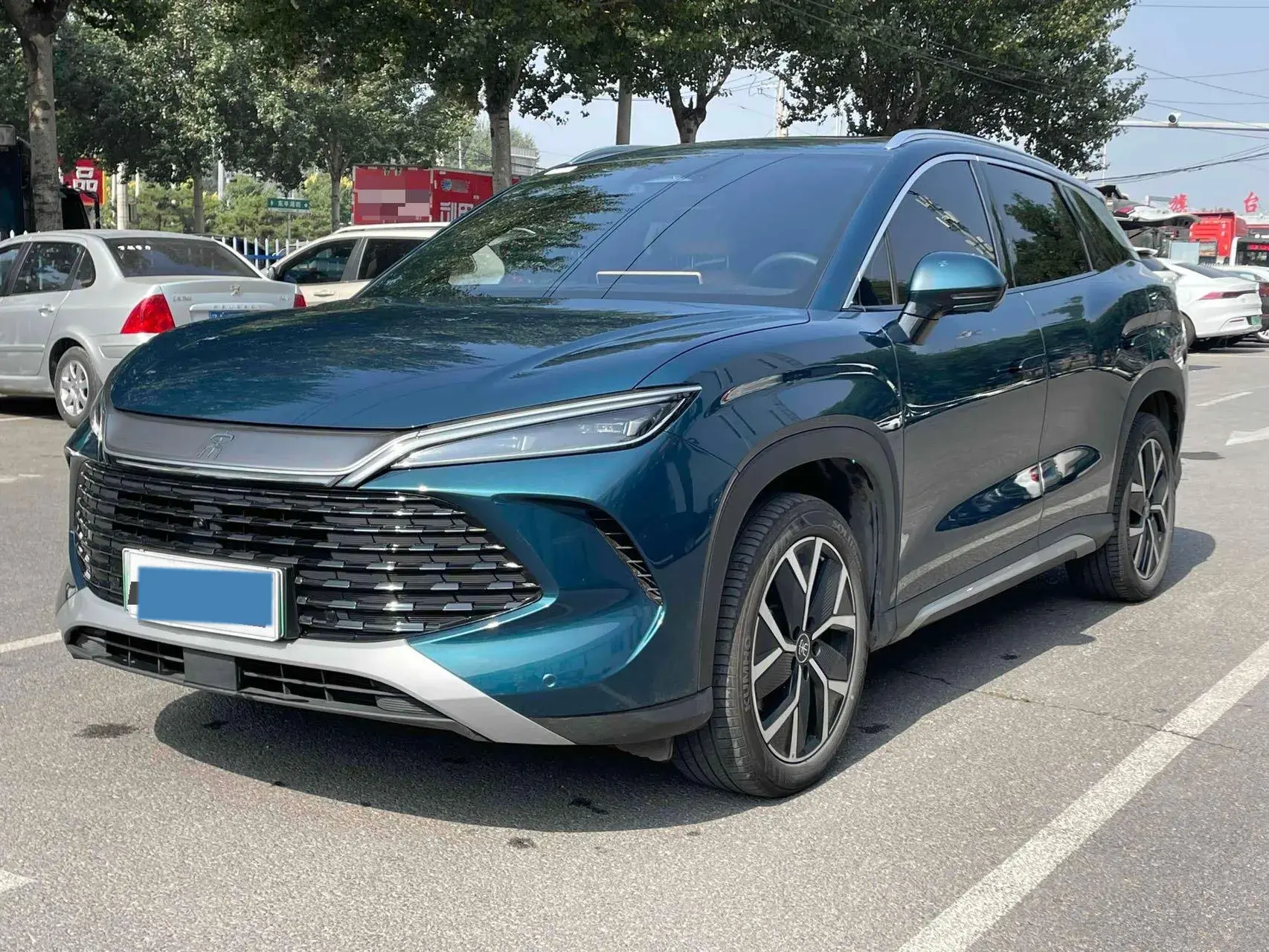 2024 BYD SONGL view 1