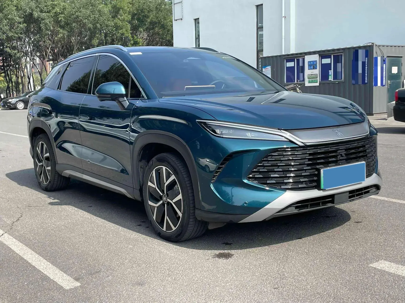 2024 BYD SONGL thumbnail 3