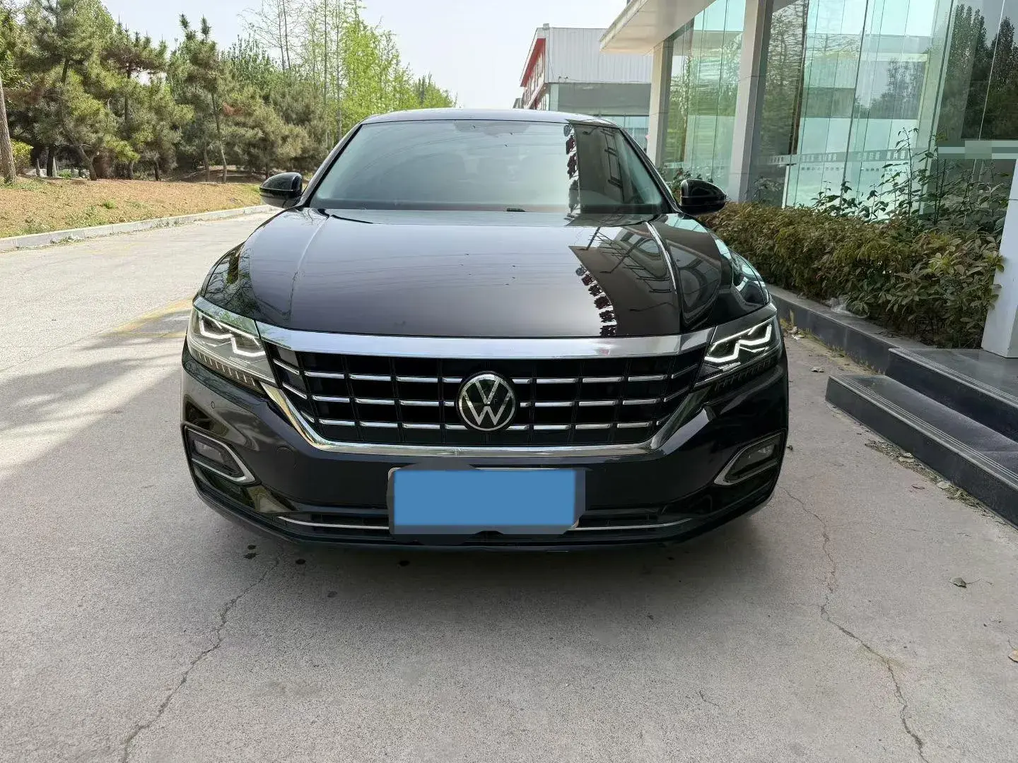 2021 VOLKSWAGEN PASSAT thumbnail 2