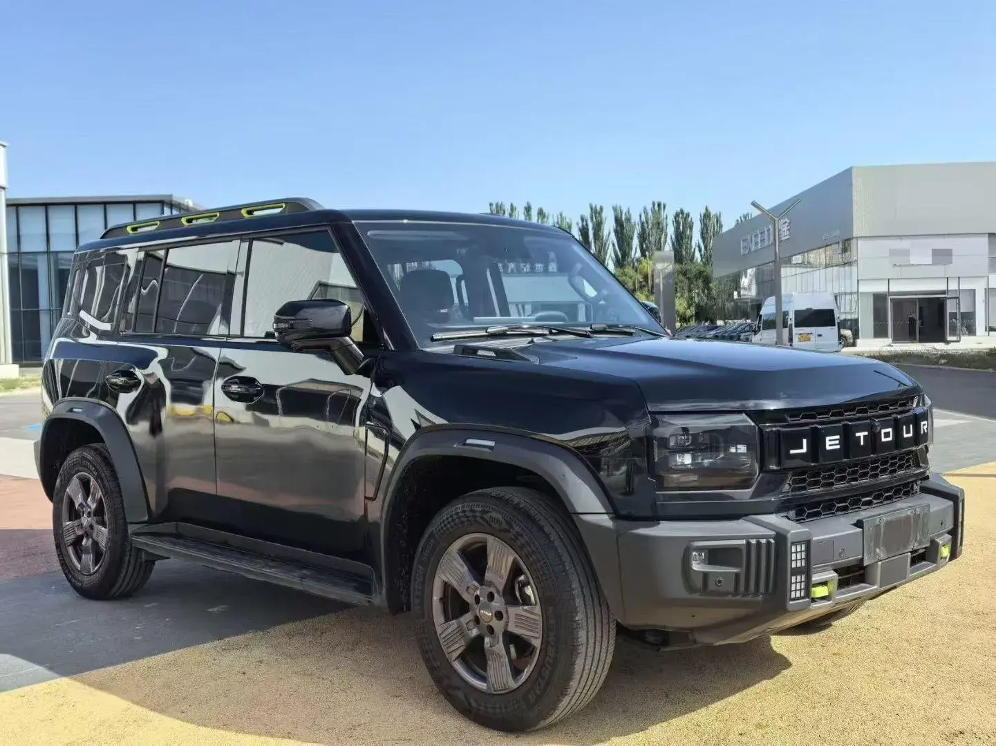 2023 JETOUR TRAVELLER thumbnail 3