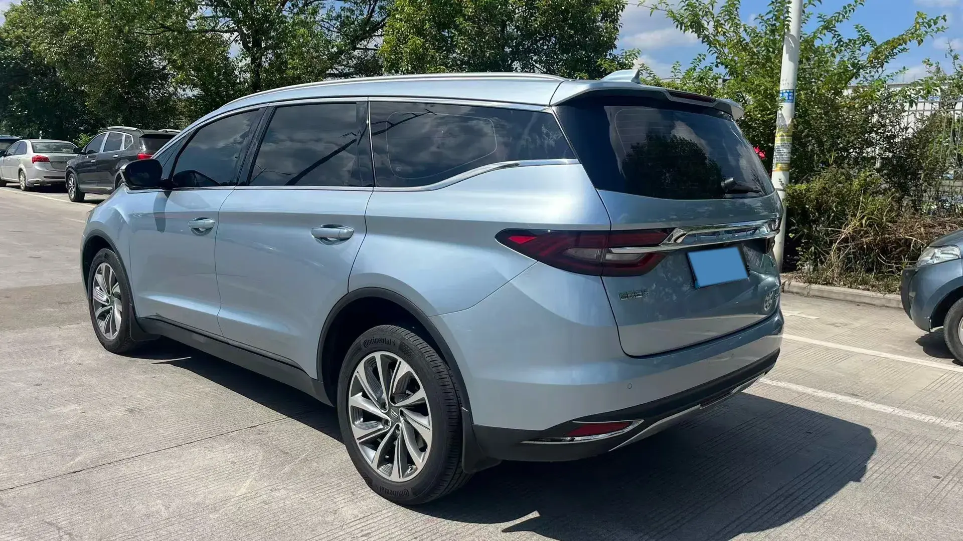2019 GEELY TUGELLA thumbnail 4