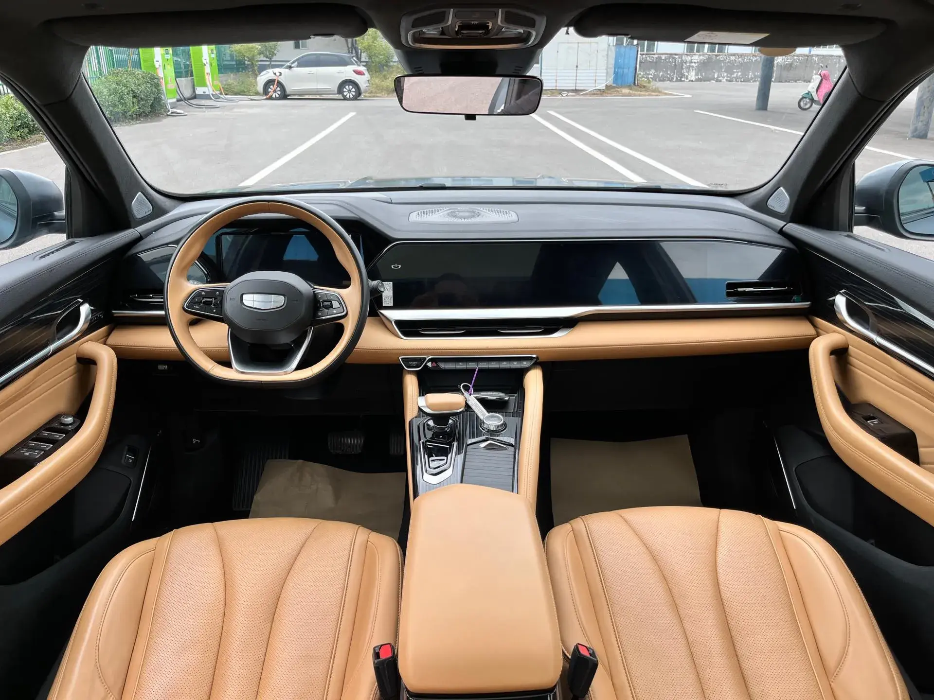 2022 GEELY MONJARO thumbnail 4