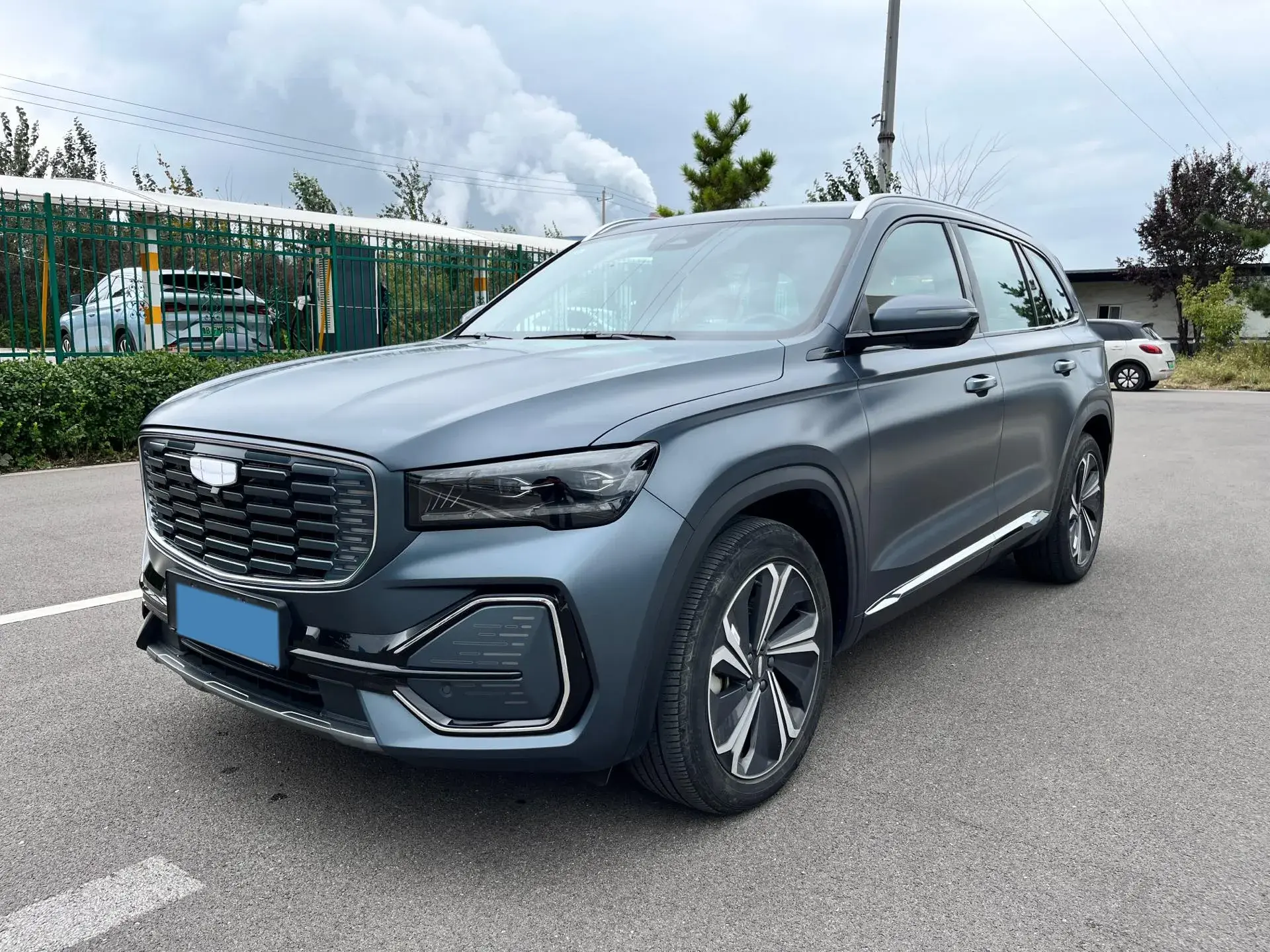 2022 GEELY MONJARO view 1