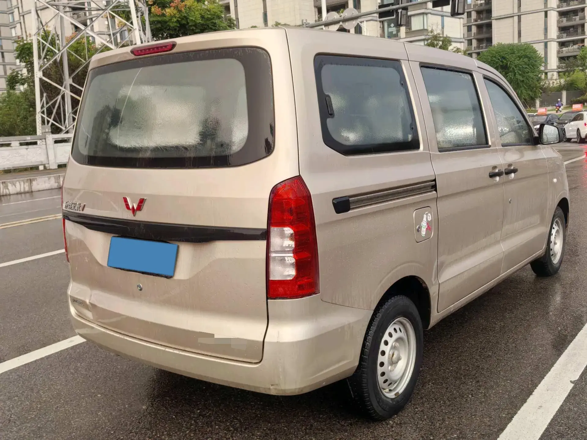 2019 WULING HONGGUANG thumbnail 3
