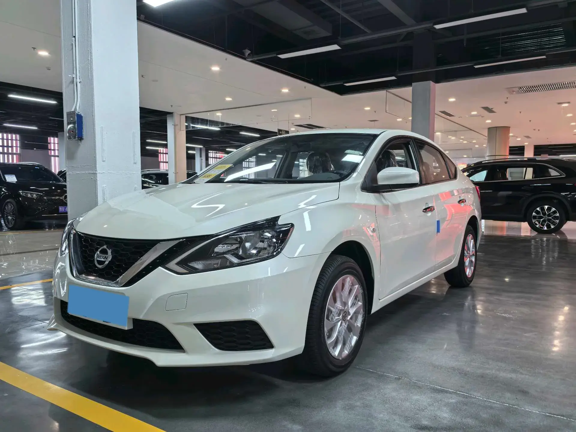 2024 NISSAN SYLPHY view 1