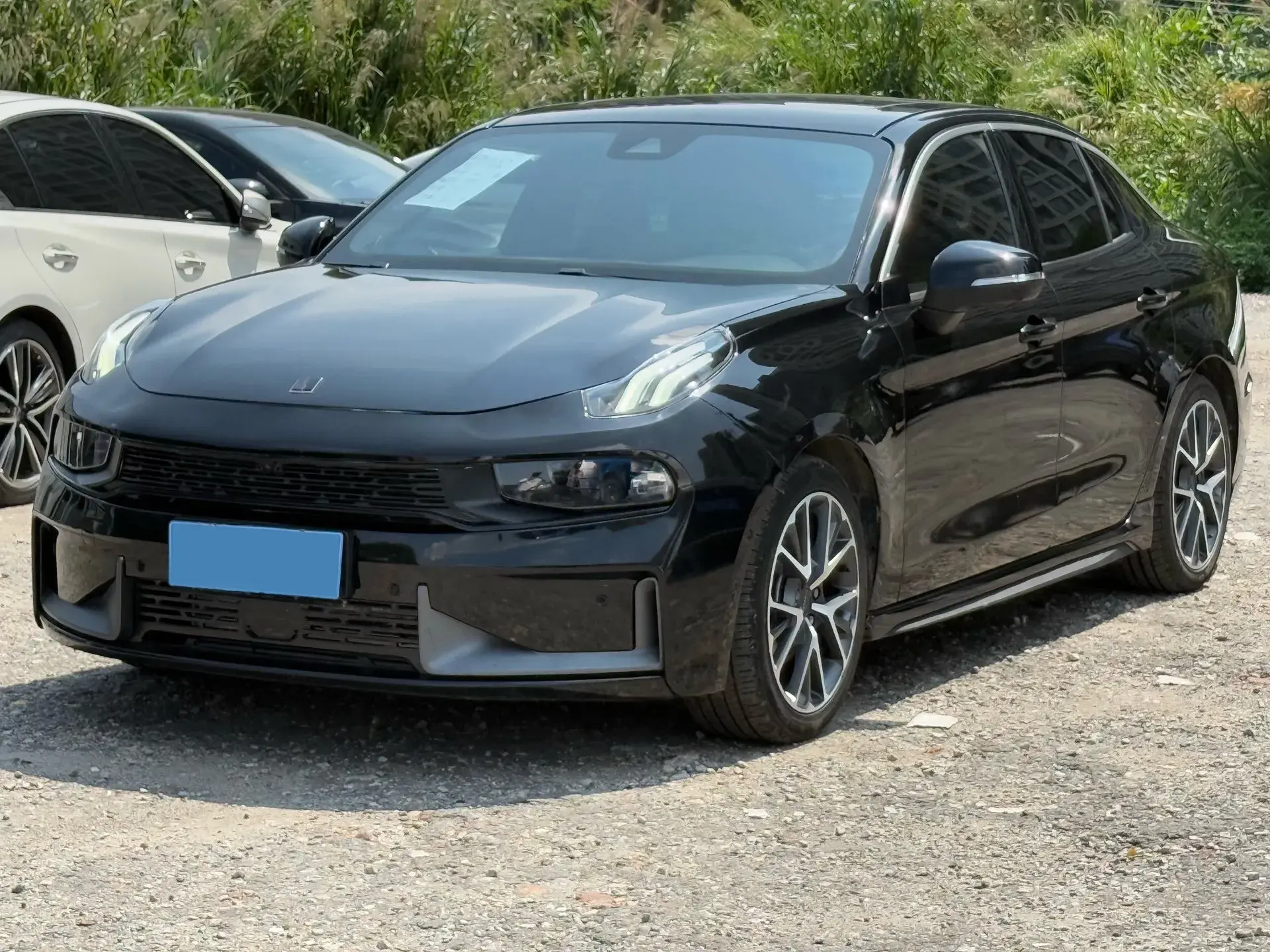 2021 LYNK&CO 03 view 1