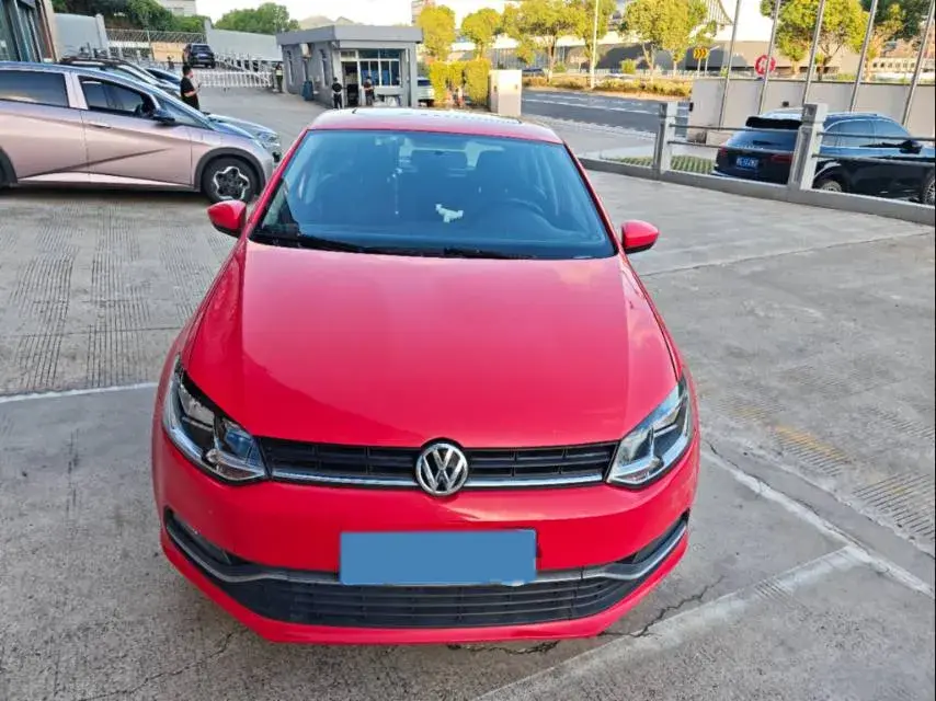 2016 VOLKSWAGEN POLO thumbnail 2