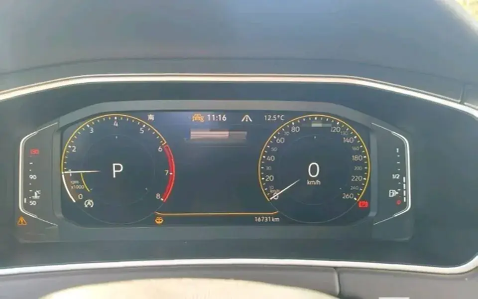 2023 VOLKSWAGEN TAYRON thumbnail 3