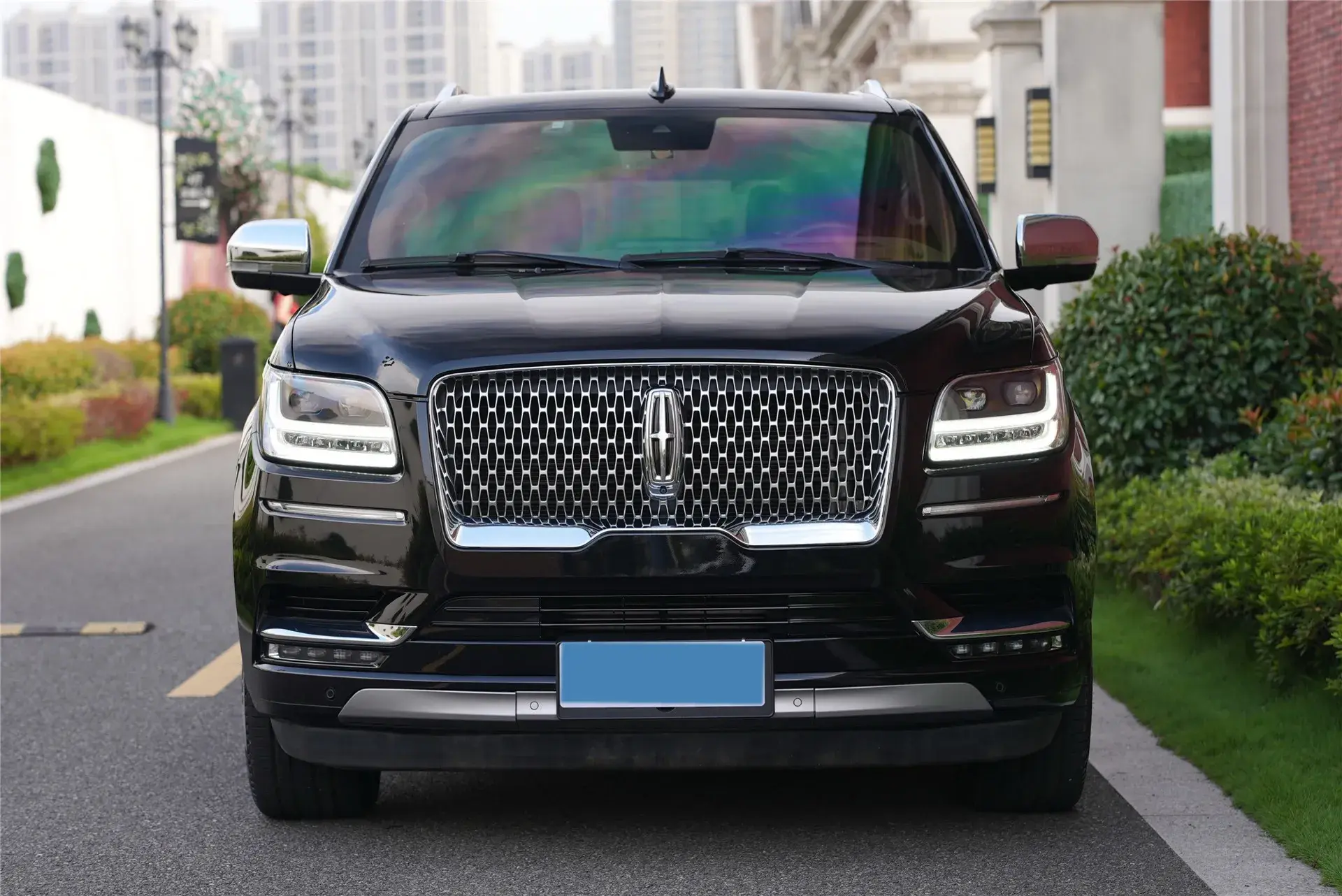 2020 LINCOLN NAVIGATOR thumbnail 2