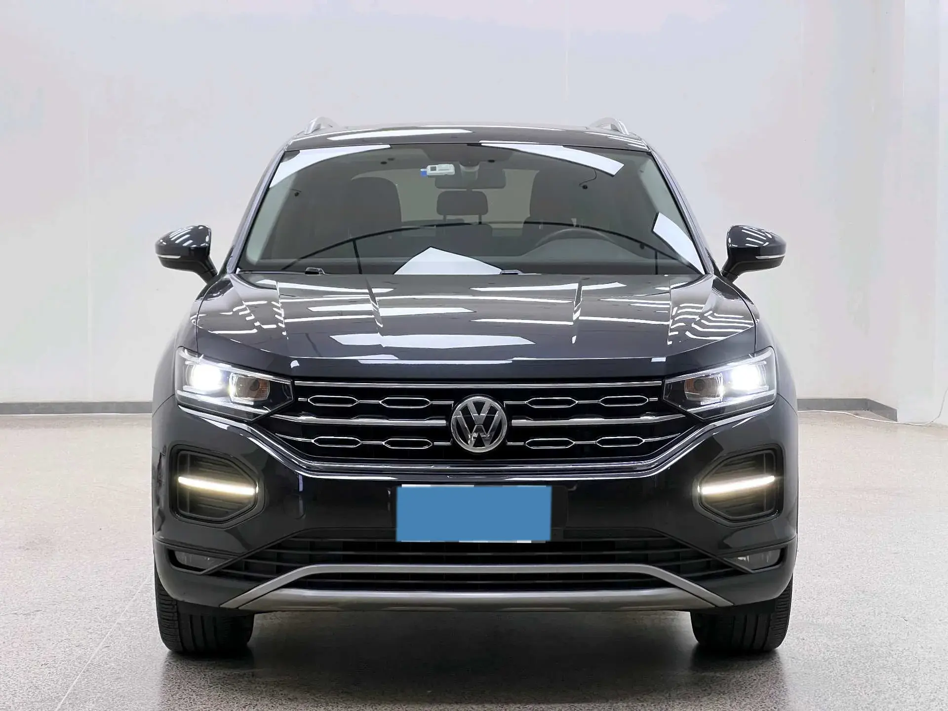 2019 VOLKSWAGEN TAYRON thumbnail 2