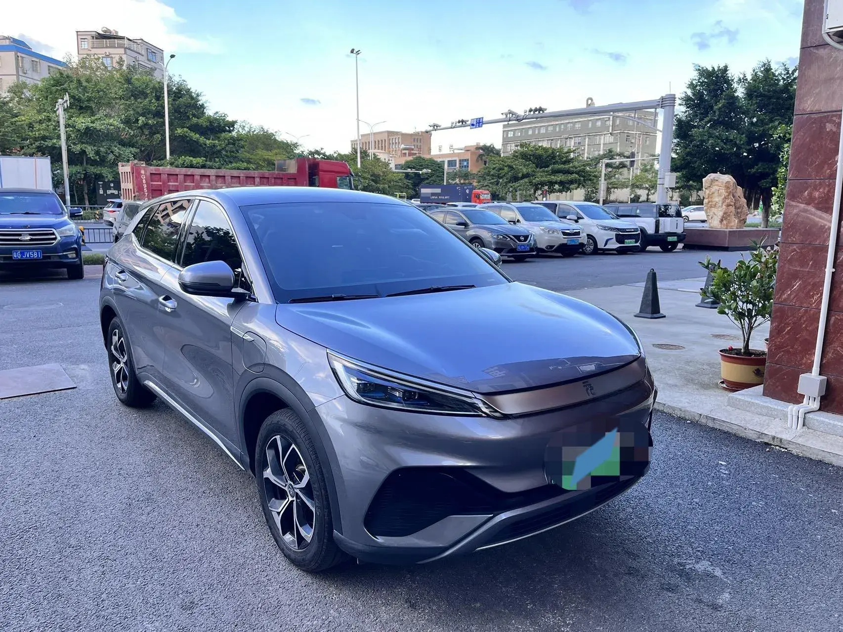 2024 BYD YUAN view 1