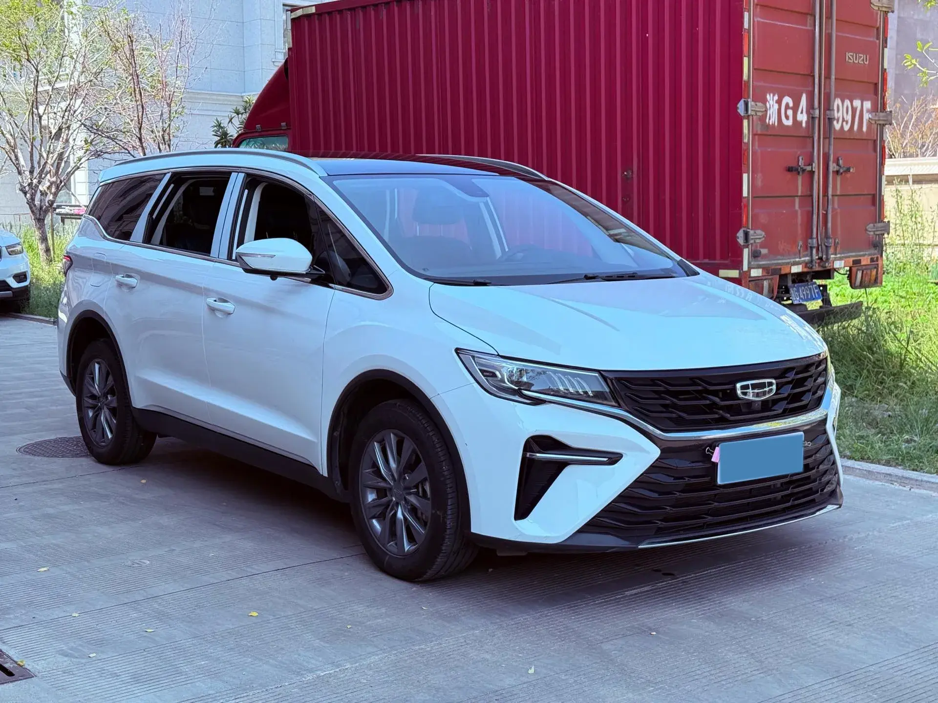 2023 GEELY JIAJI thumbnail 3