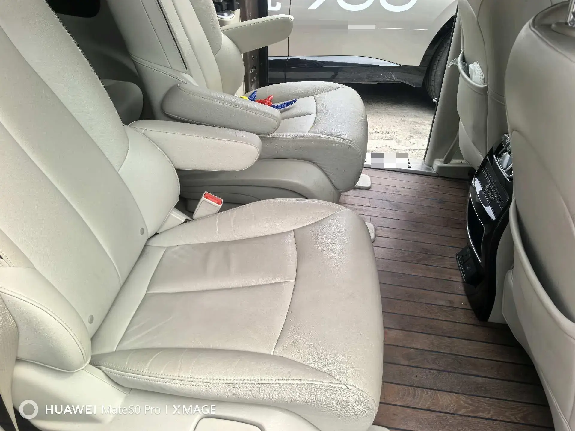 2021 BUICK GL8 thumbnail 4