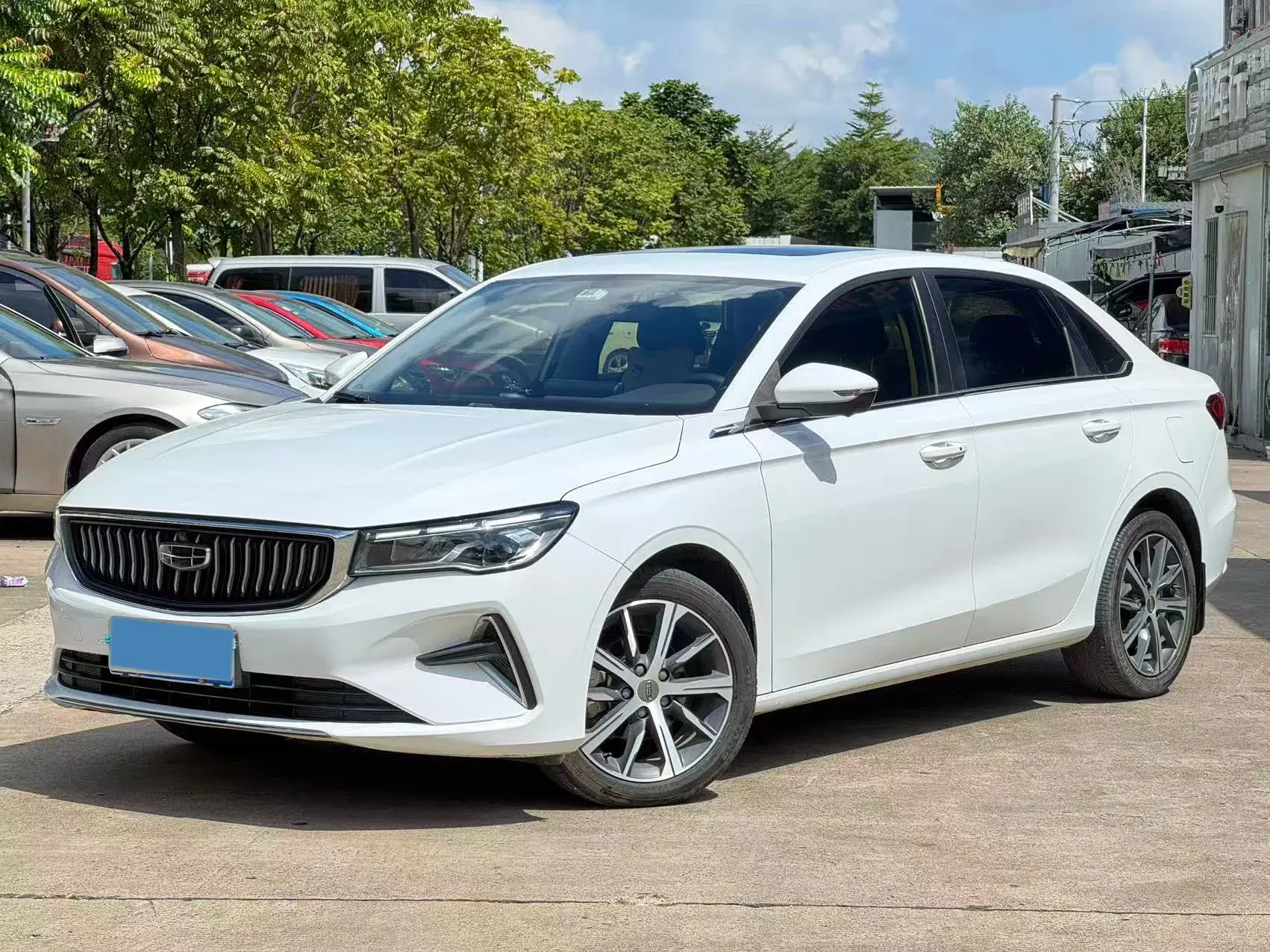 2022 GEELY EMGRAND view 1