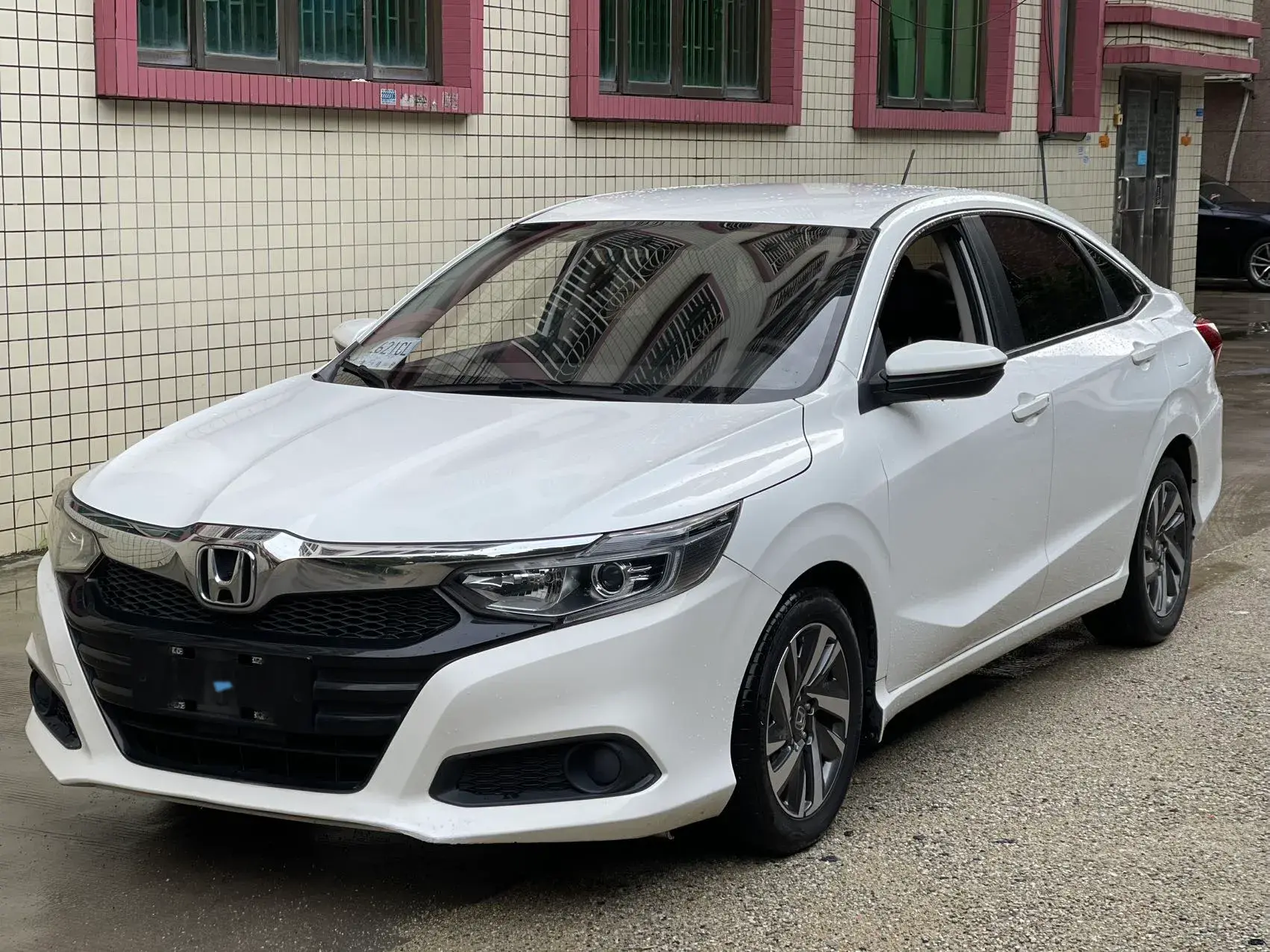 2019 HONDA CRIDER view 1