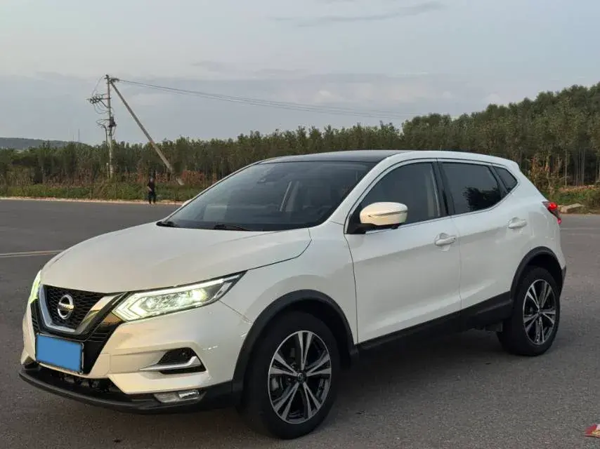 2021 NISSAN QASHQAI view 1