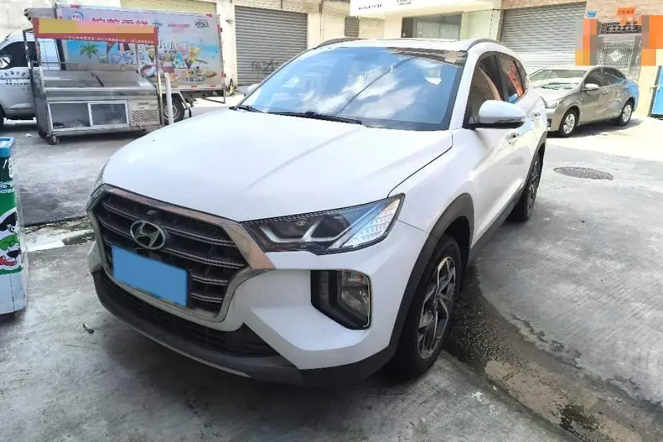 2019 HYUNDAI TUCSON view 1