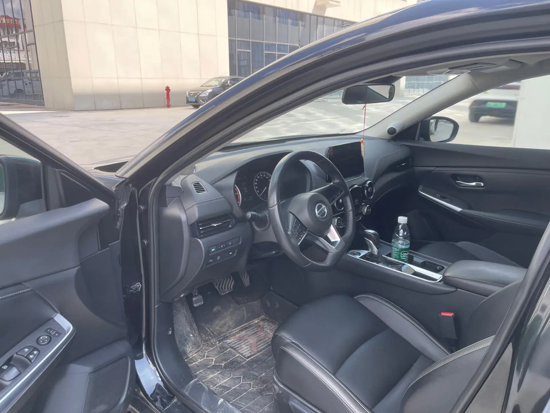 2020 NISSAN SYLPHY thumbnail 4