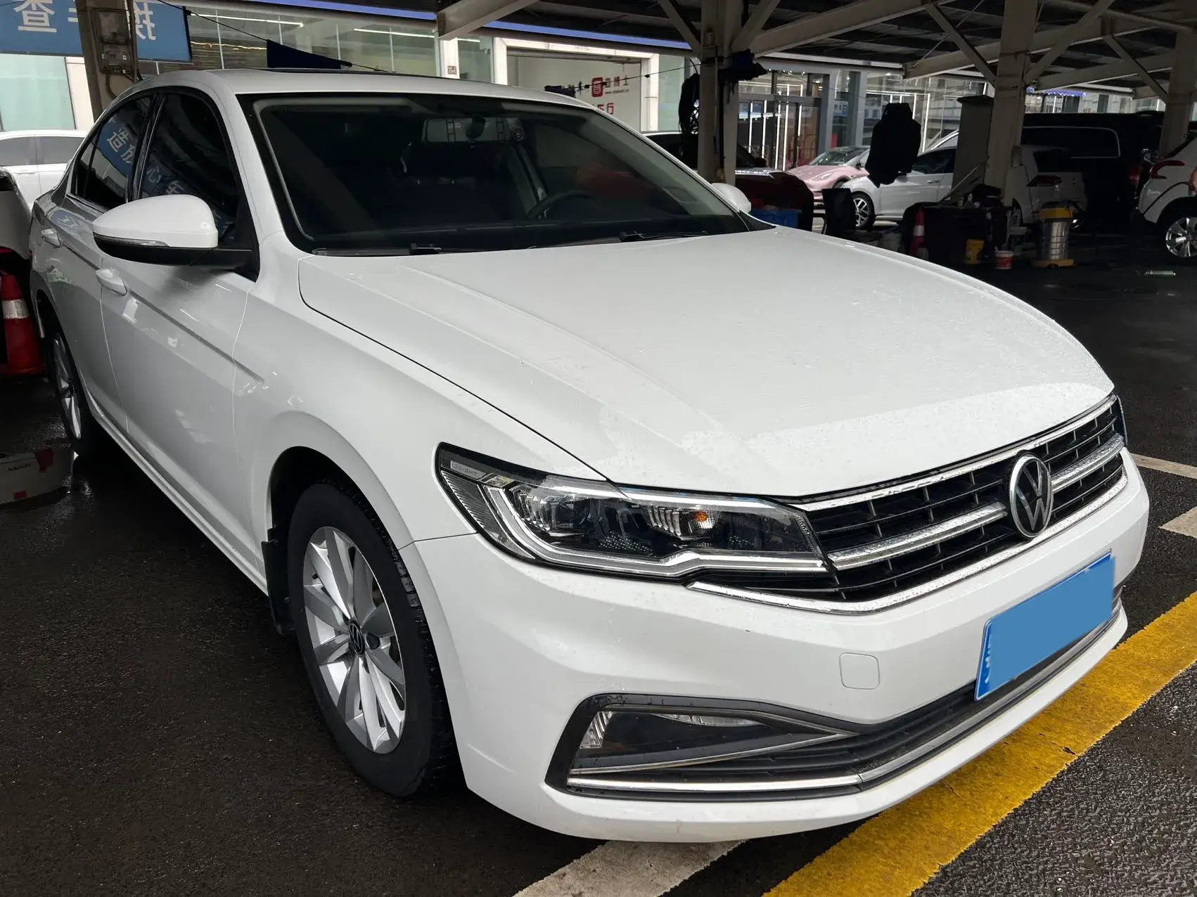 2021 VOLKSWAGEN BORA thumbnail 2