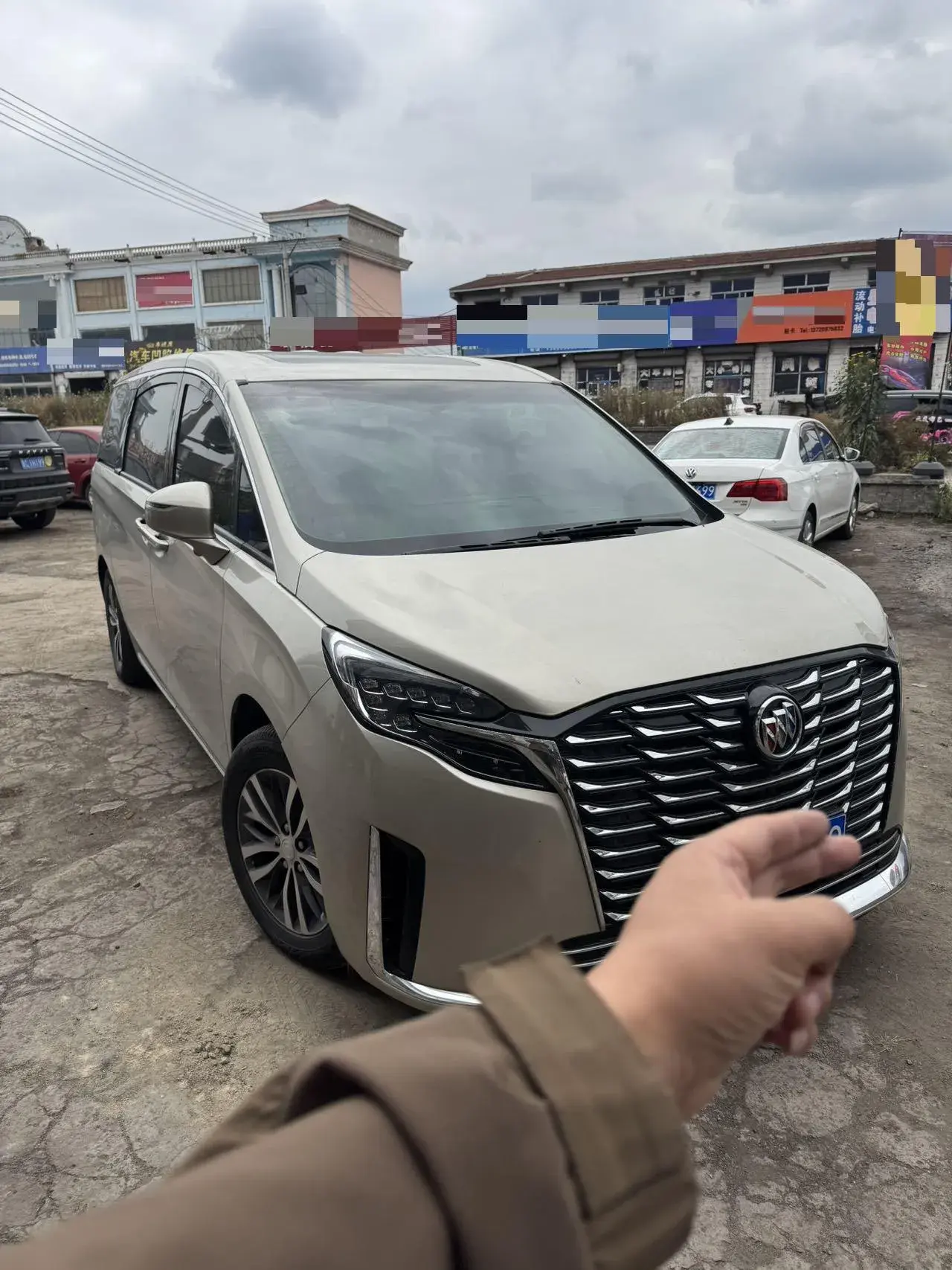 2022 BUICK GL8 thumbnail 3