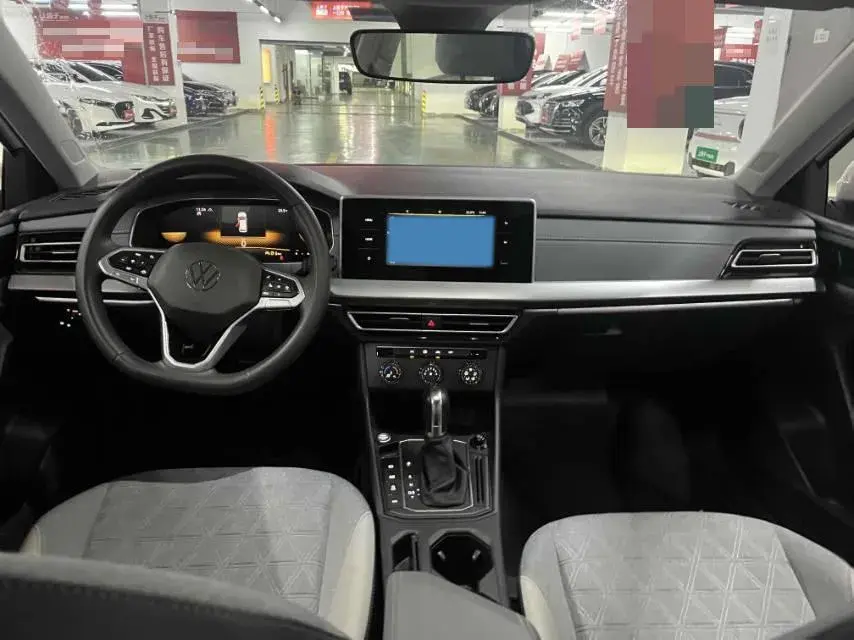 2023 VOLKSWAGEN LAVIDA thumbnail 4