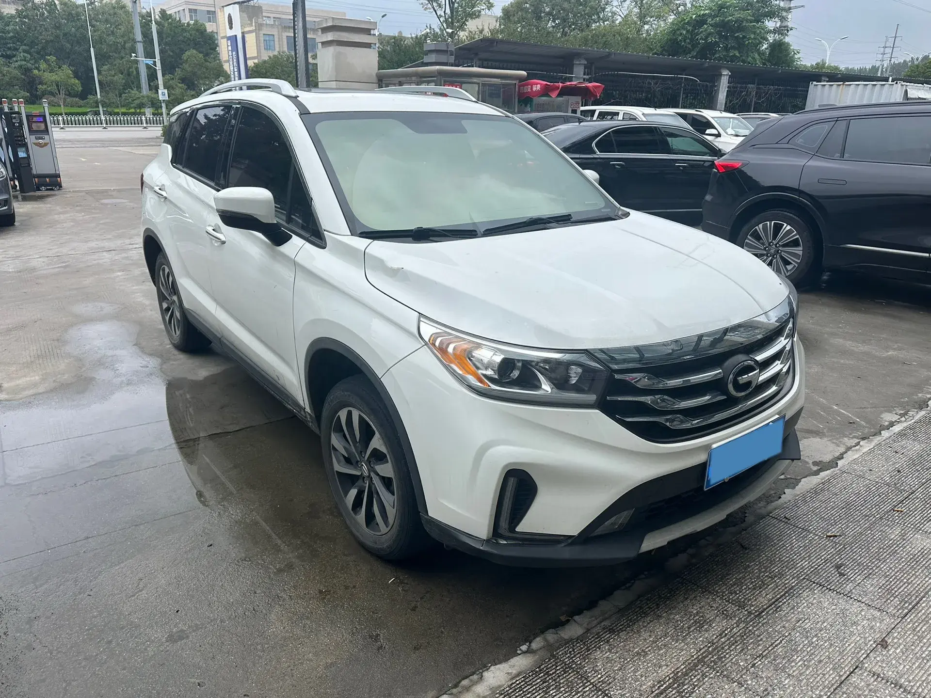 2018 GAC TRUMPCHI thumbnail 3