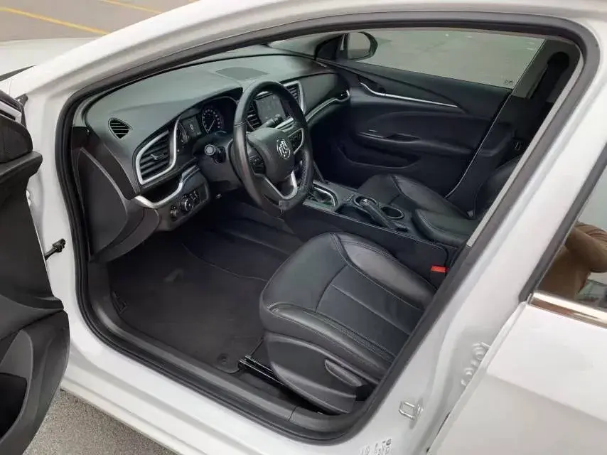 2019 BUICK EXCELLE thumbnail 3