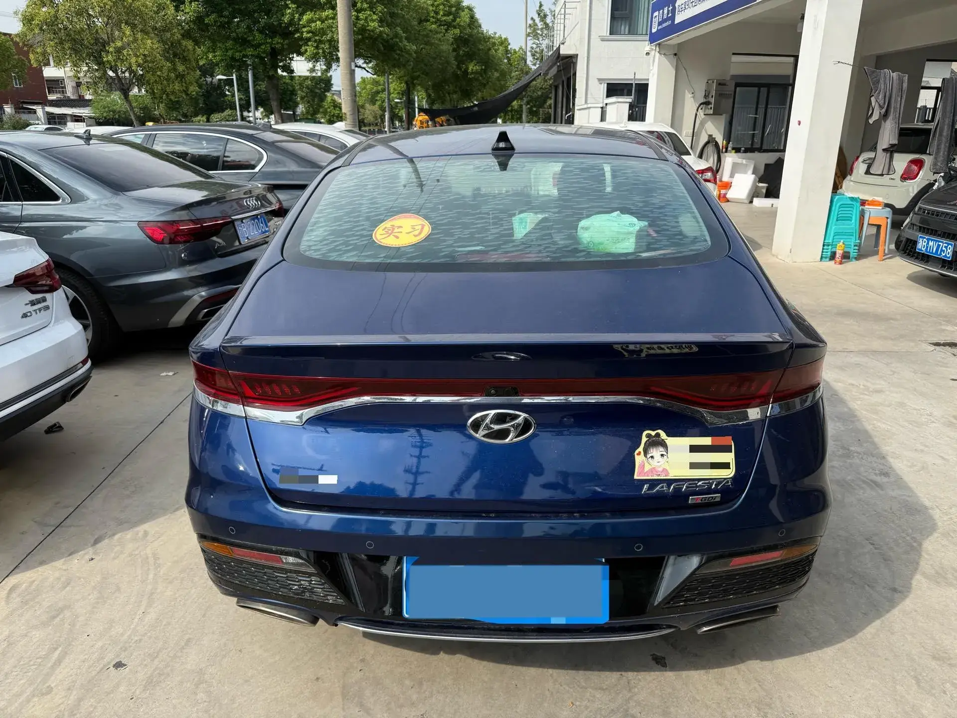 2019 HYUNDAI LA thumbnail 3