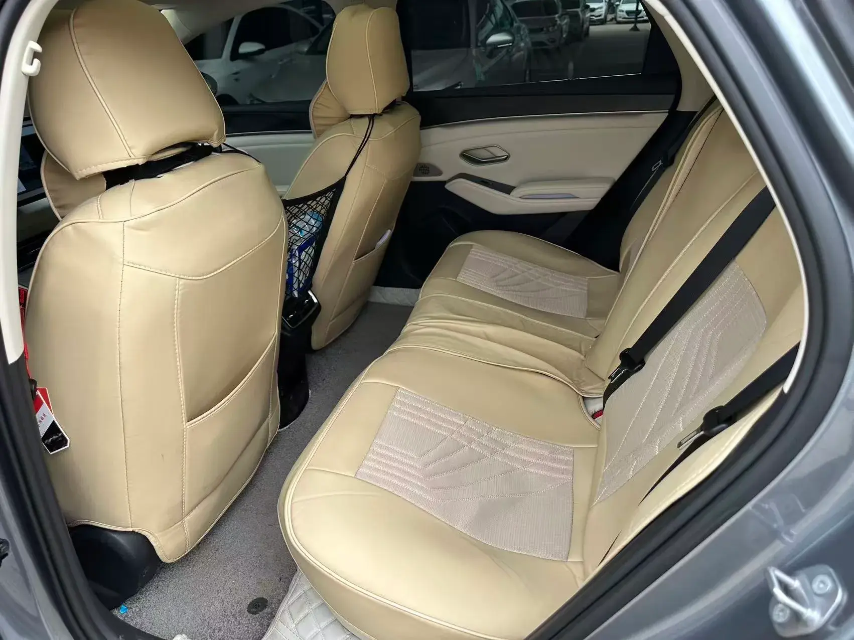 2025 BYD QINL thumbnail 3