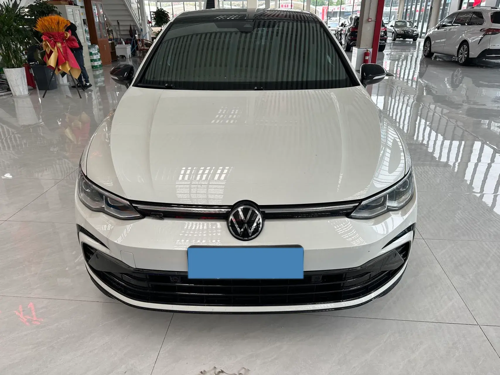 2021 VOLKSWAGEN GOLF thumbnail 2