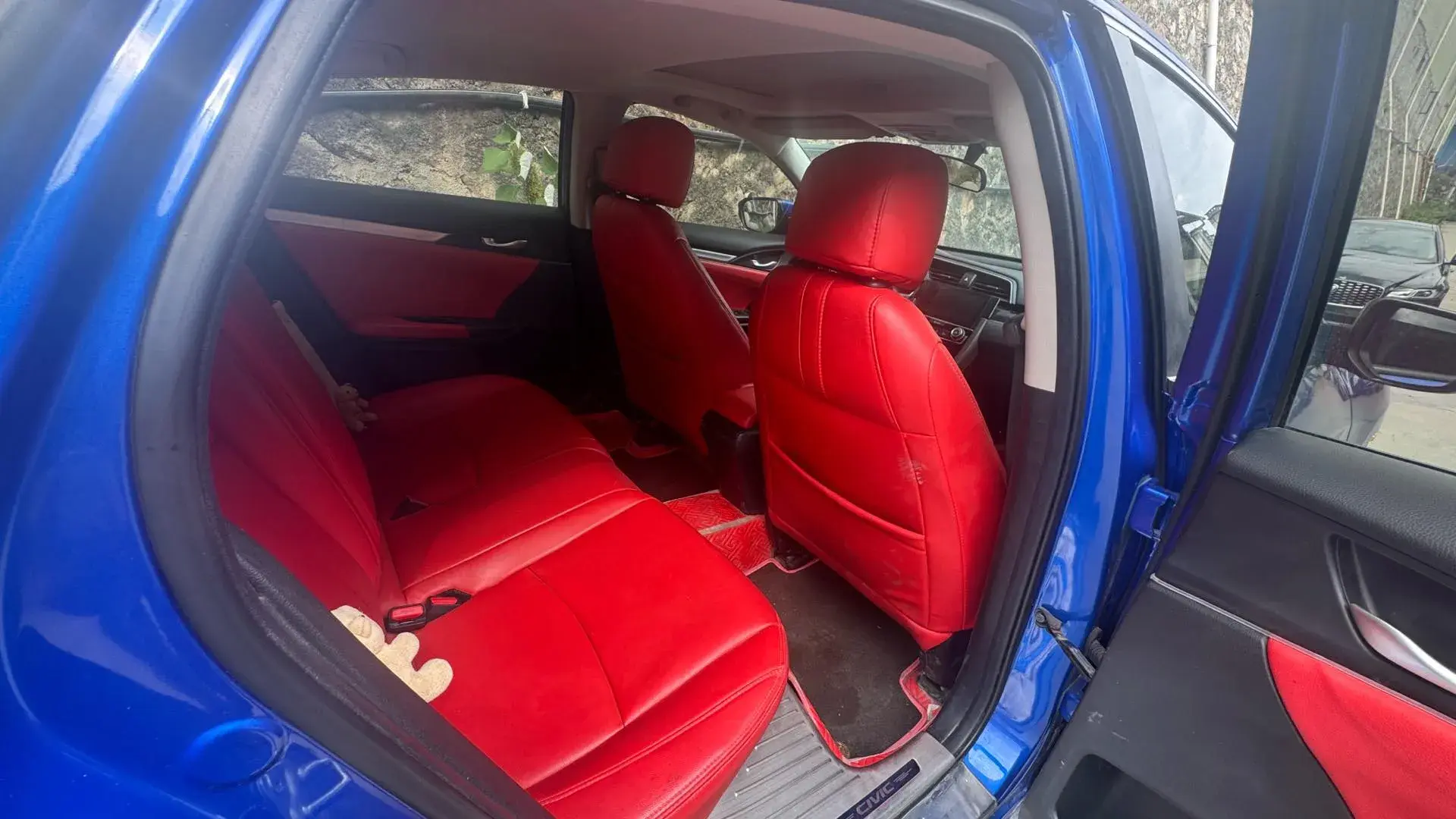 2019 HONDA CIVIC thumbnail 4