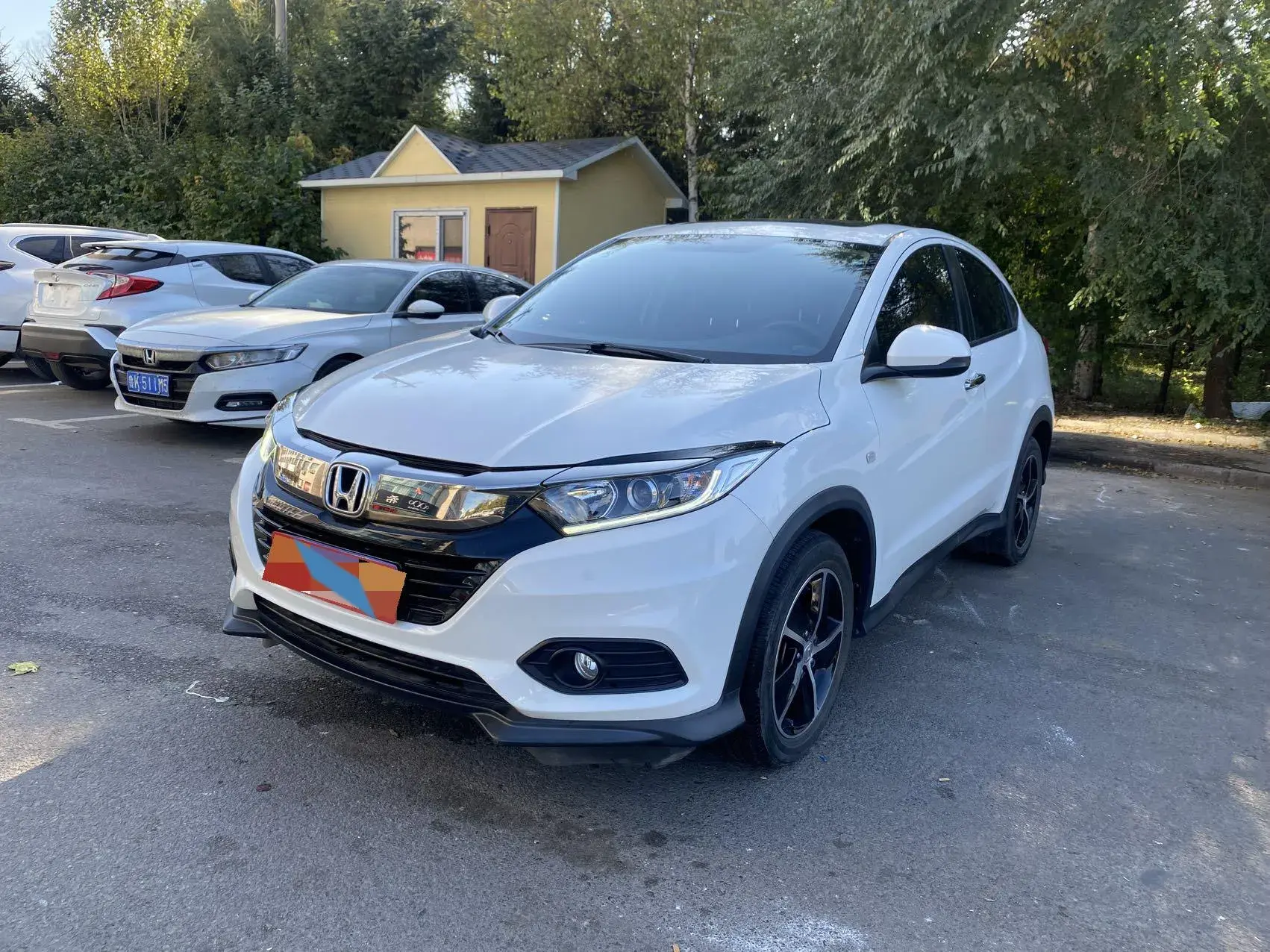 2022 HONDA VEZEL view 1
