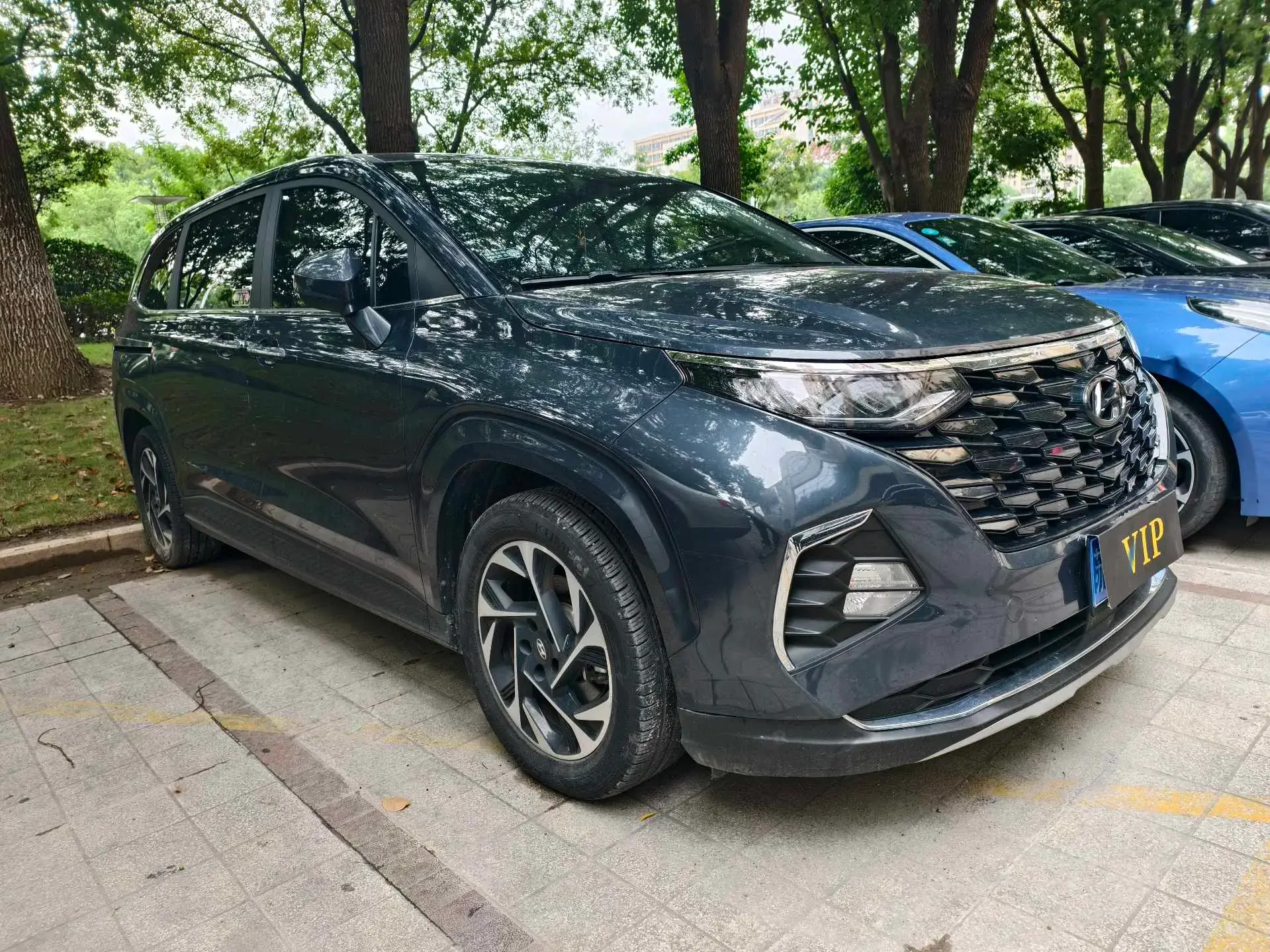 2021 HYUNDAI CUSTO thumbnail 3