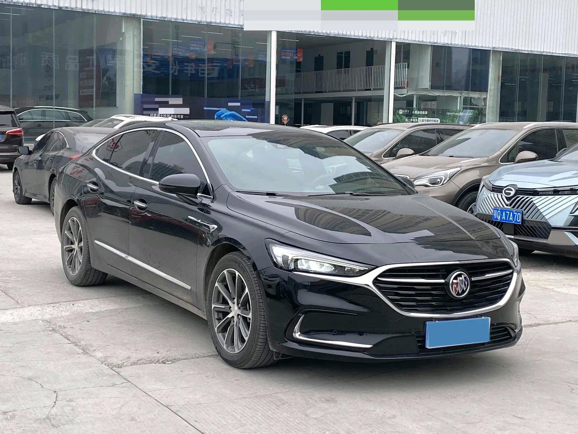 2022 BUICK LARCOSSE thumbnail 3