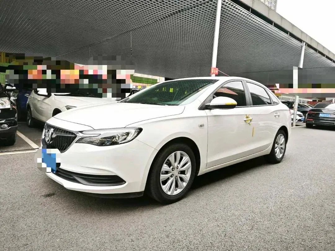 2021 BUICK EXCELLE view 1