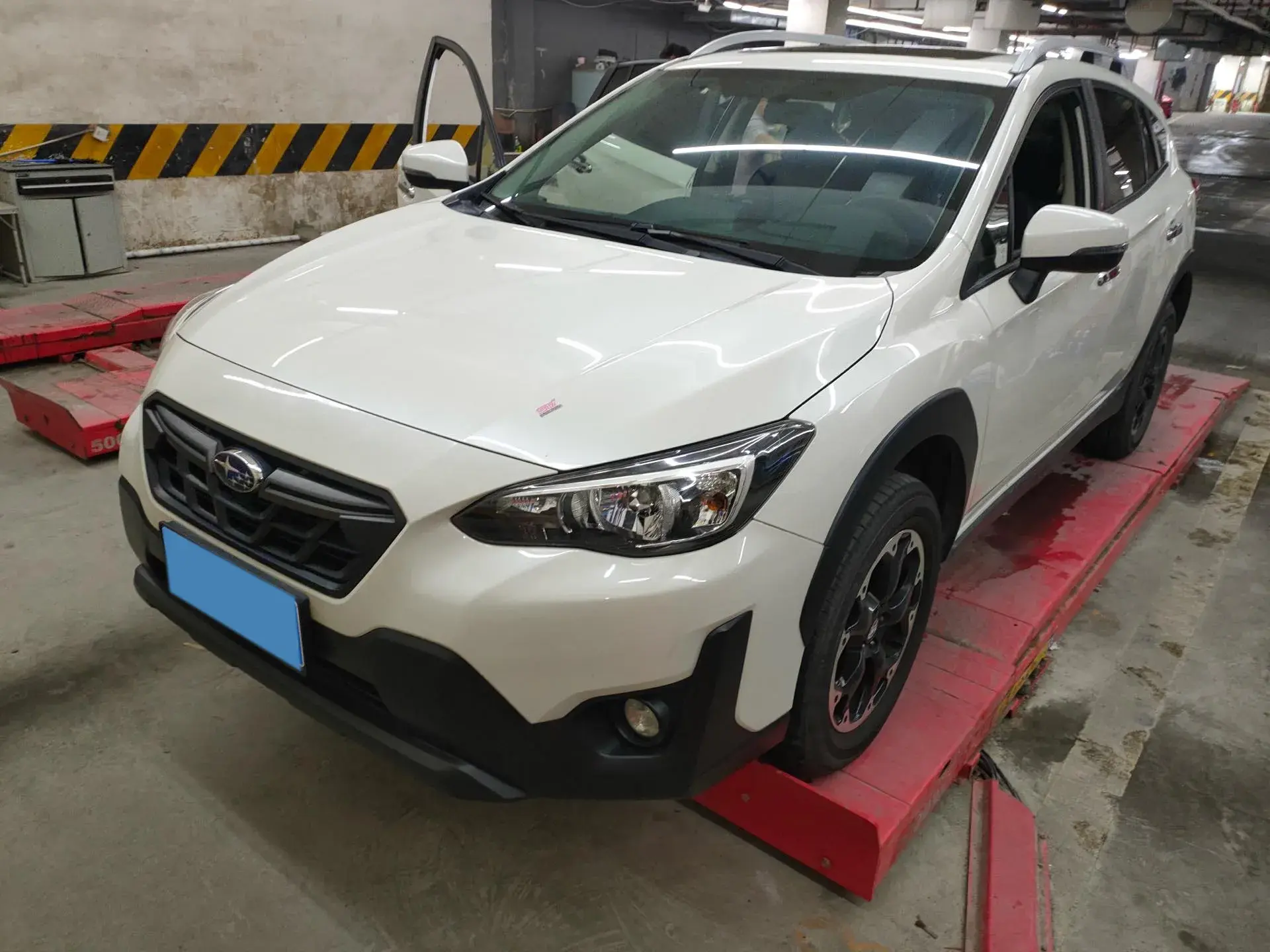 2020 SUBARU XV view 1