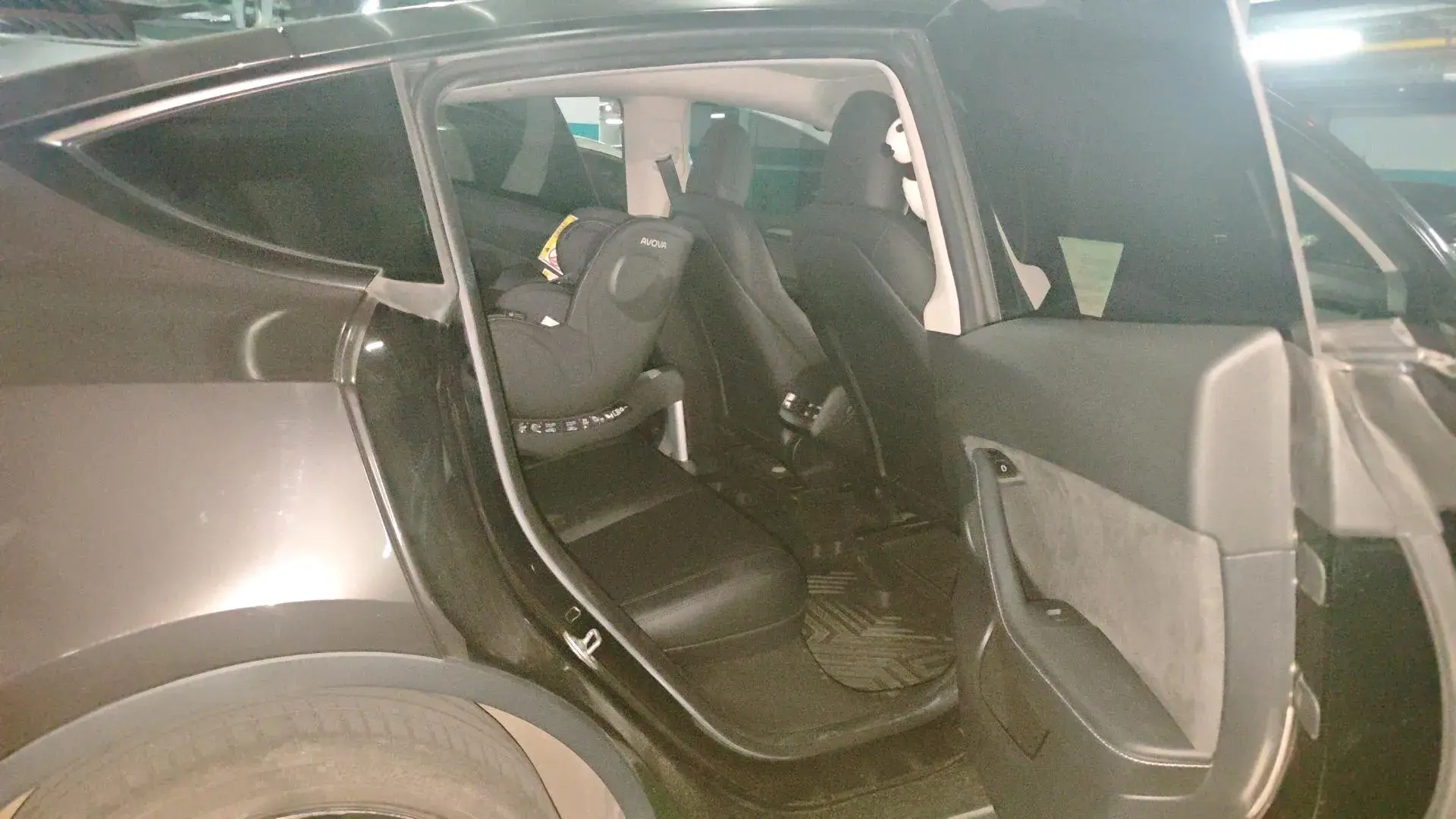 2022 TESLA MODEL thumbnail 4